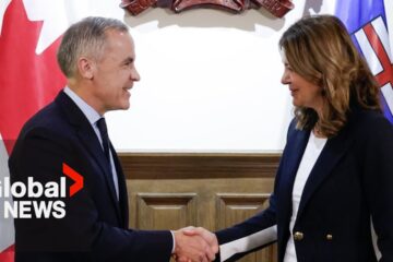 Danielle Smith navigates difficult political waters in Alberta over pipeline talks